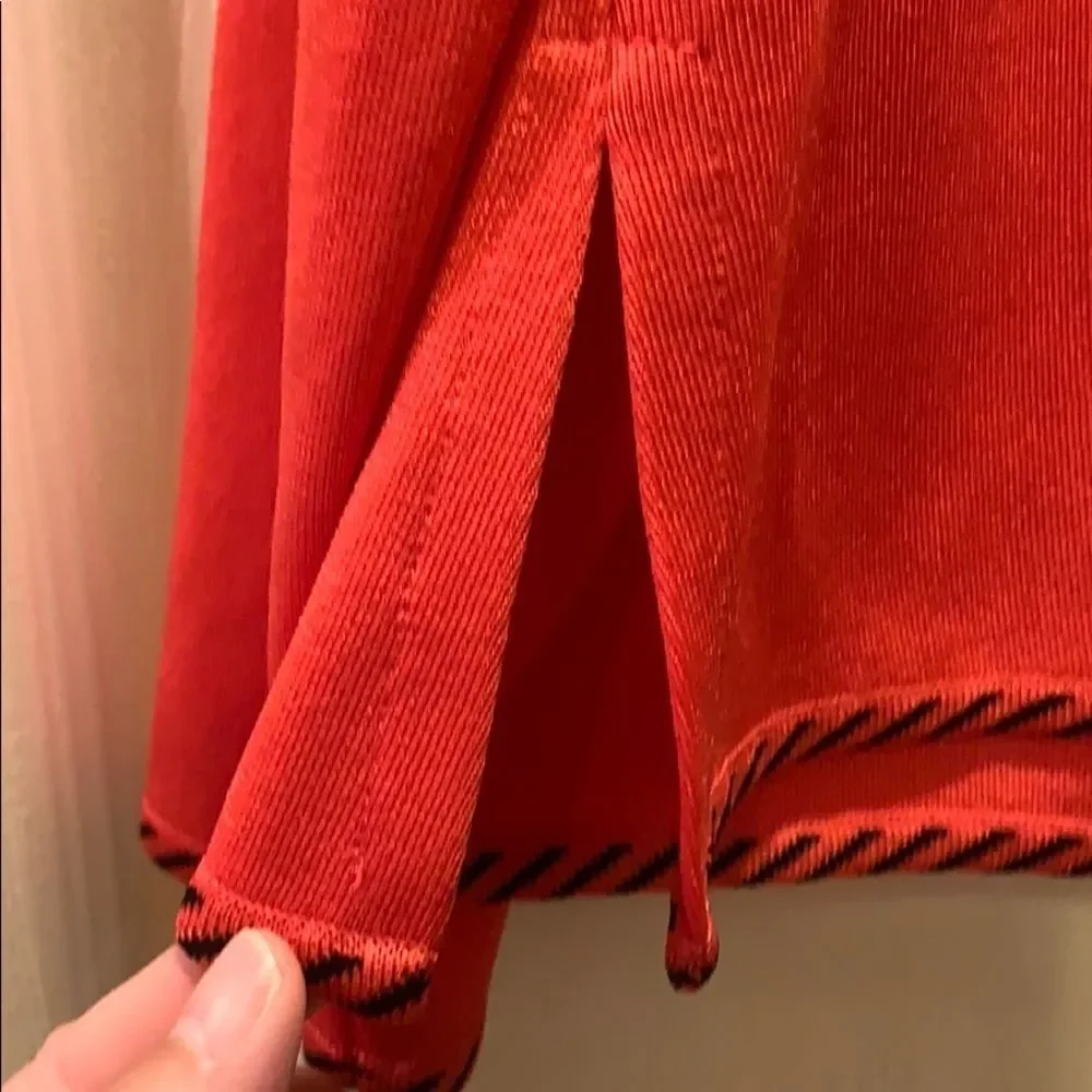 Misook exclusively coral